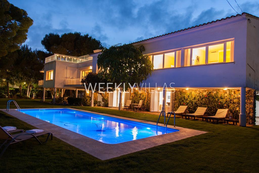 Villa Sitges Tupinetti Beach At 1 Min Walk Amaizing Garden And View Center Sitges 5 Minutes Walk Exteriér fotografie