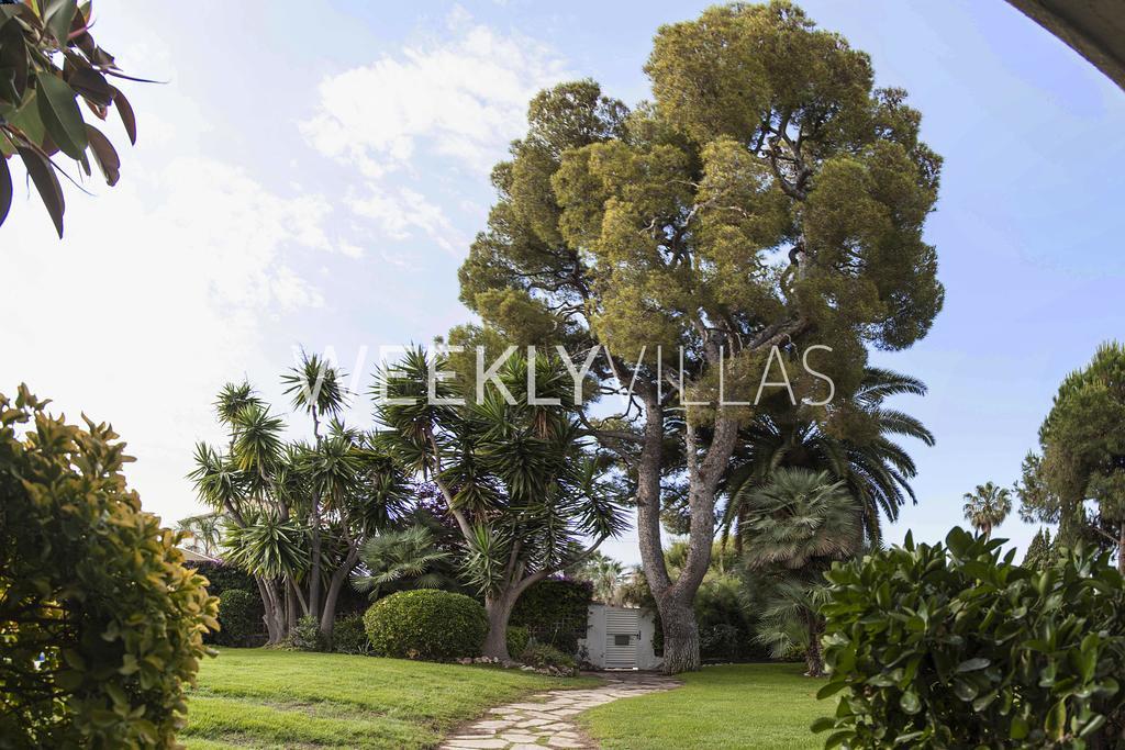 Villa Sitges Tupinetti Beach At 1 Min Walk Amaizing Garden And View Center Sitges 5 Minutes Walk Exteriér fotografie