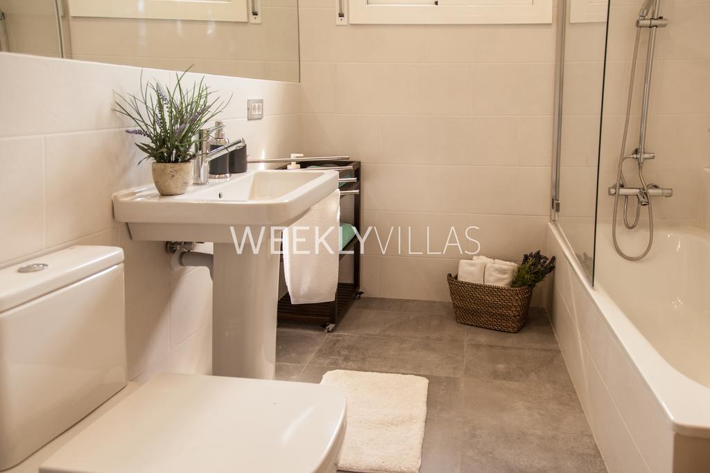 Villa Sitges Tupinetti Beach At 1 Min Walk Amaizing Garden And View Center Sitges 5 Minutes Walk Exteriér fotografie